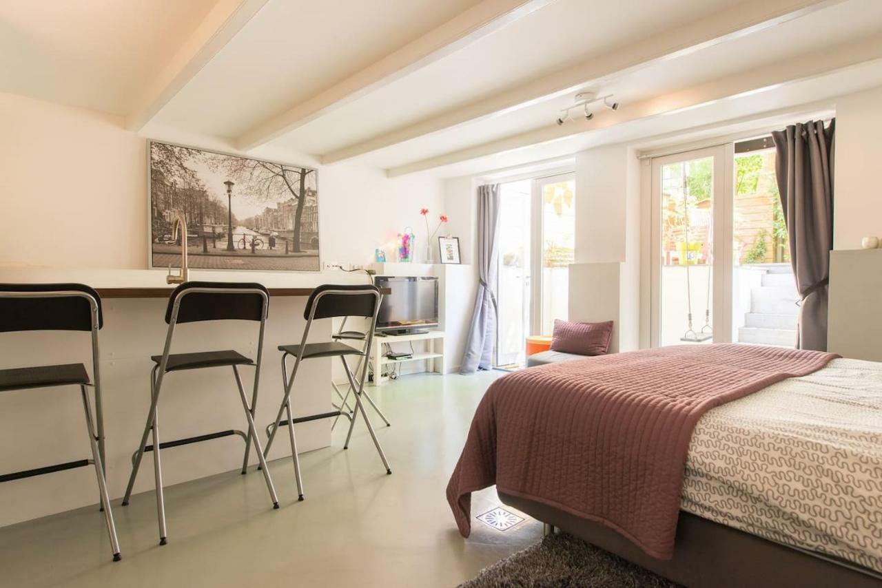 Quiet Apartment For 4 At Park In Center Amsterdam Exterior foto